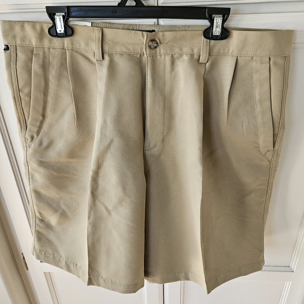 NWT Mens Dockers Gulf Shorts